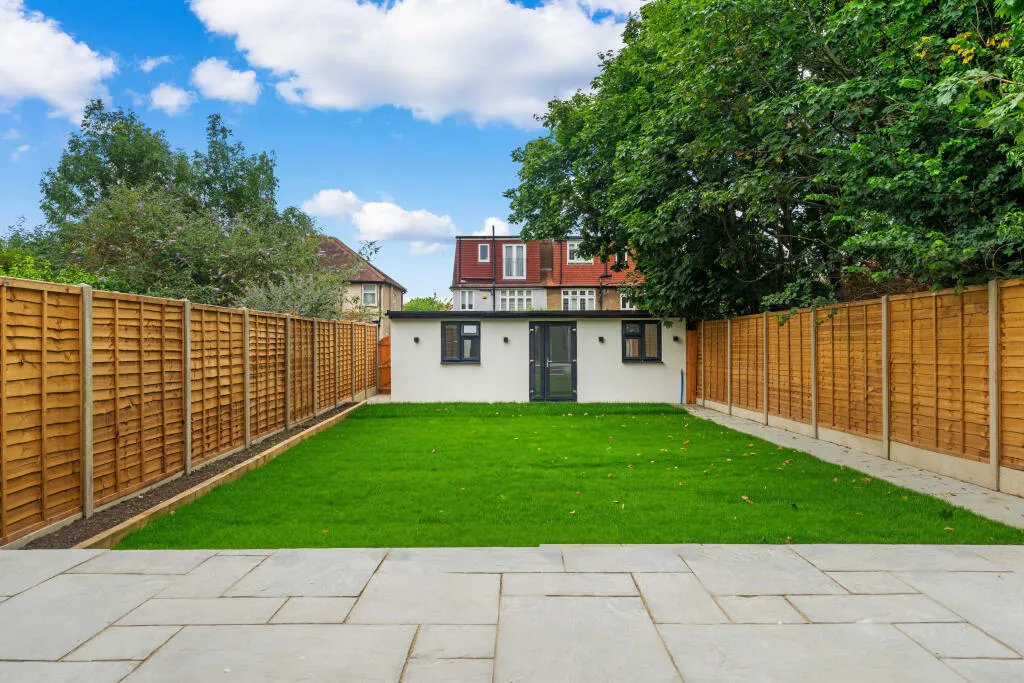 Braemar Road, WORCESTER PARK, Surrey, Worcester Park, KT48SW, photo 17