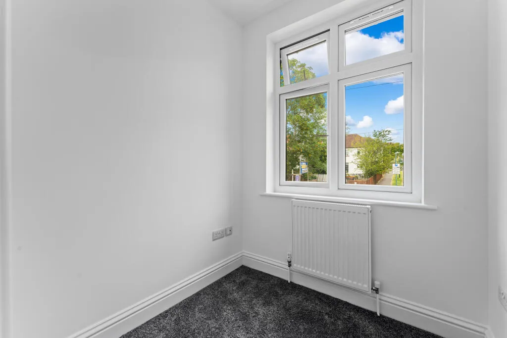 Braemar Road, WORCESTER PARK, Surrey, Worcester Park, KT48SW, photo 12