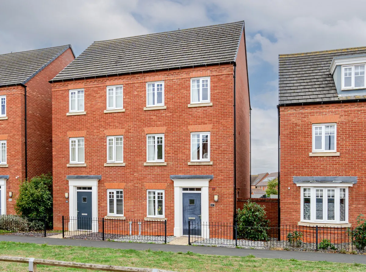 3 bed house for sale, Milton Keynes, MK11