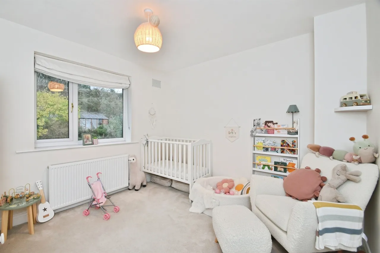 St. Aidans Road, Baildon, Shipley, photo 9
