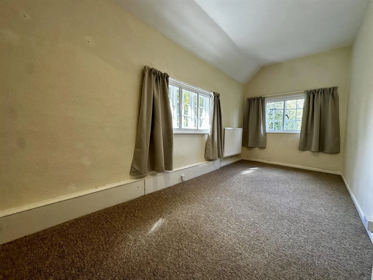 High Street, Avebury, SN8, photo 5