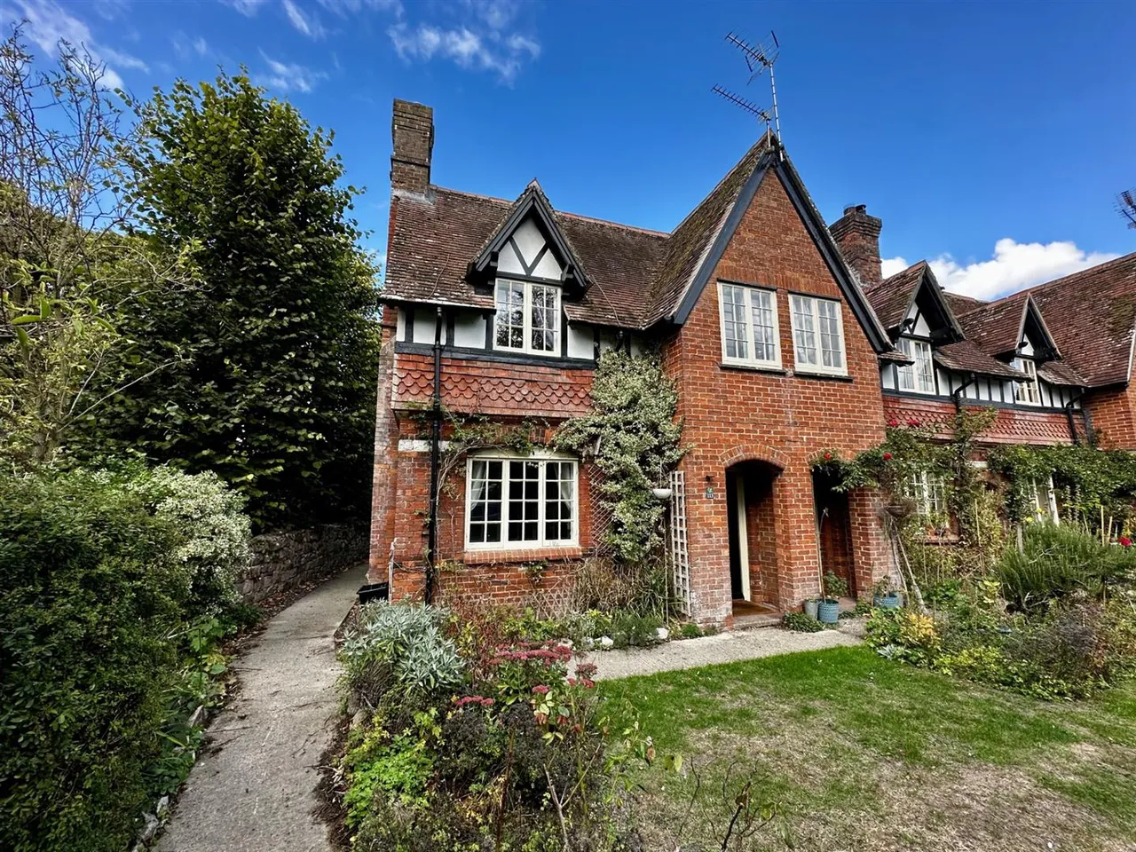 3 bed house to rent, High Street, Avebury, SN8