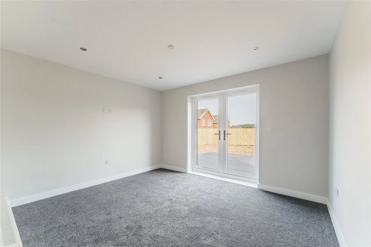 Elder Avenue, Upton, WF9, photo 24