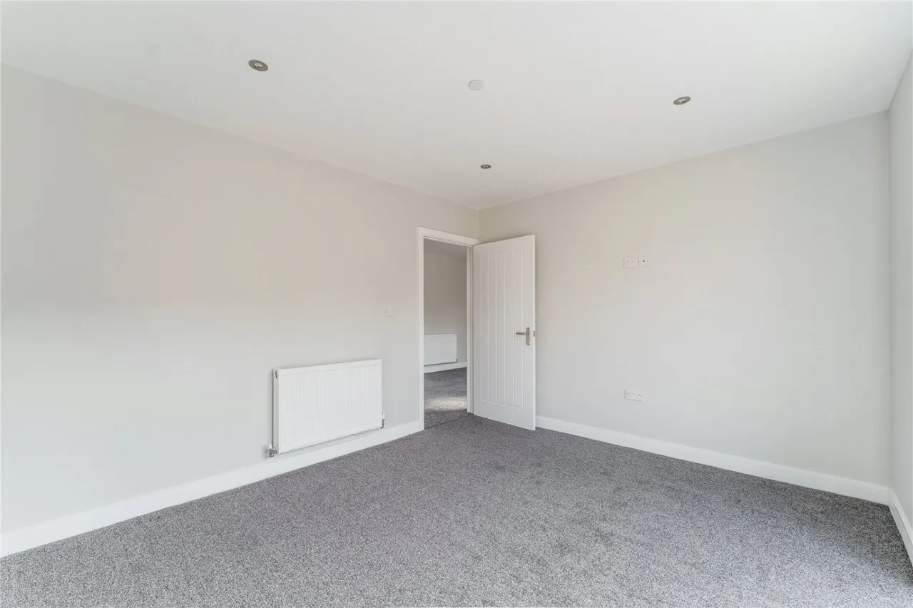 Elder Avenue, Upton, WF9, photo 20