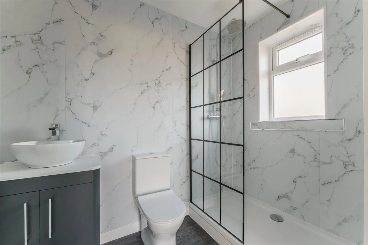 Elder Avenue, Upton, WF9, photo 6