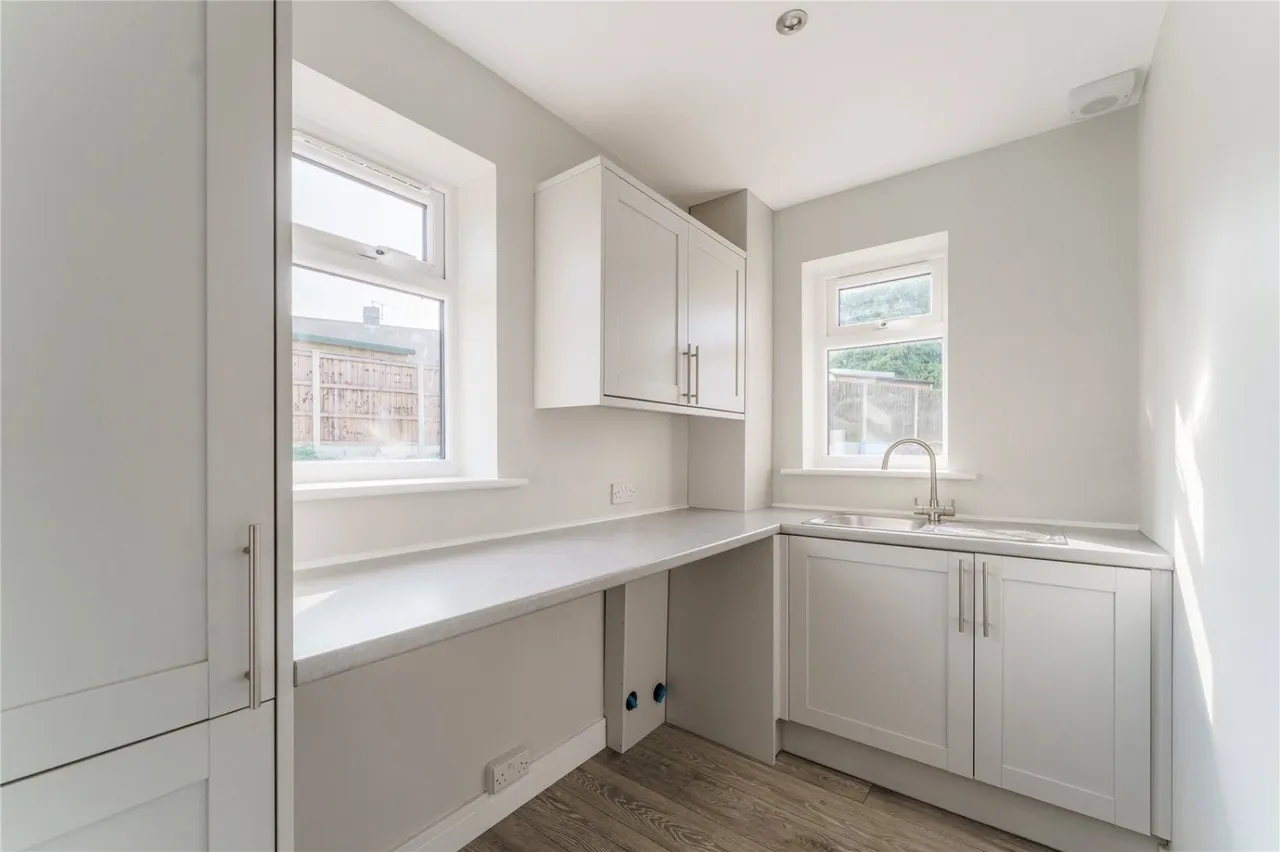 Elder Avenue, Upton, WF9, photo 16