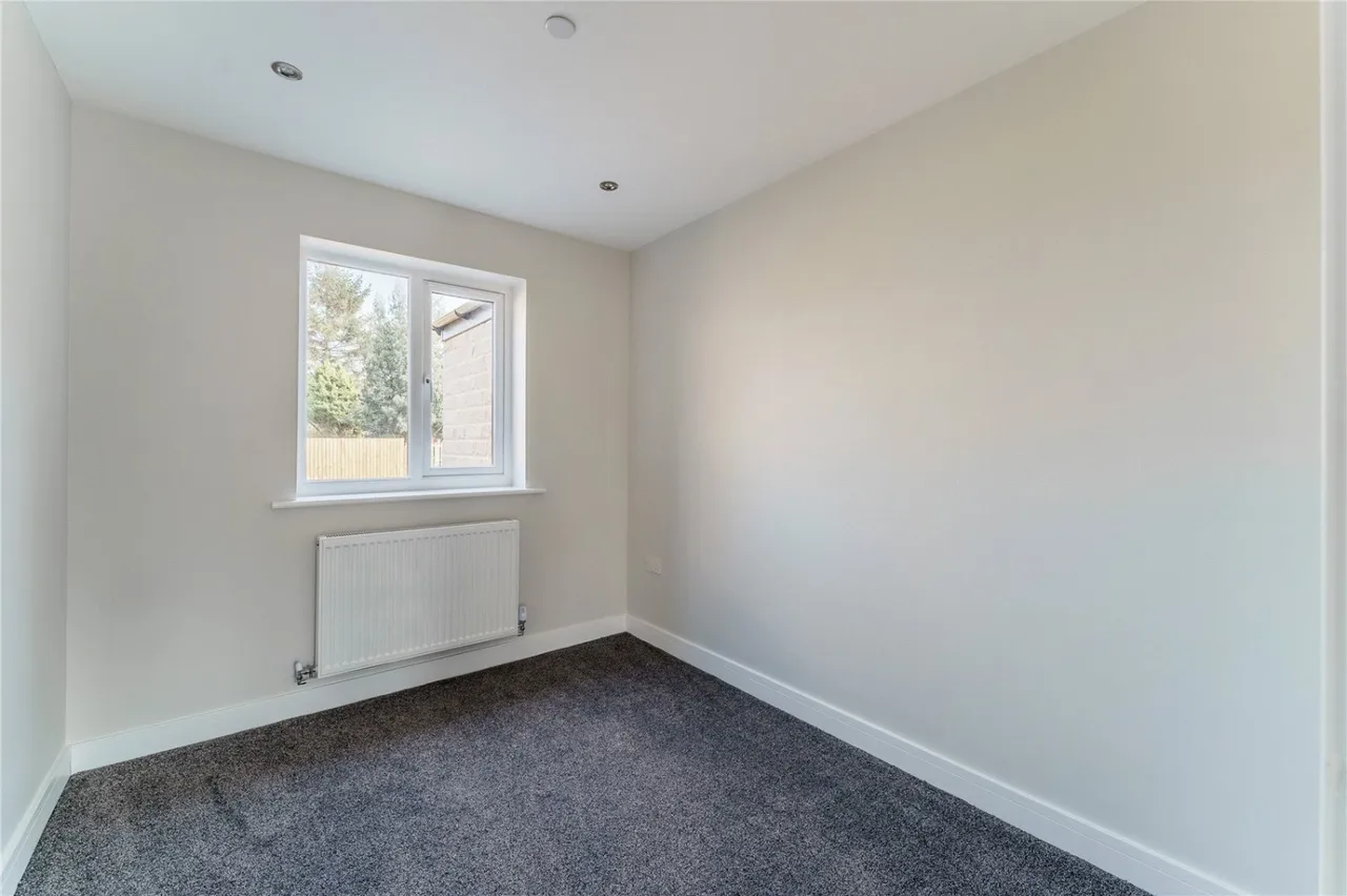 Elder Avenue, Upton, WF9, photo 27