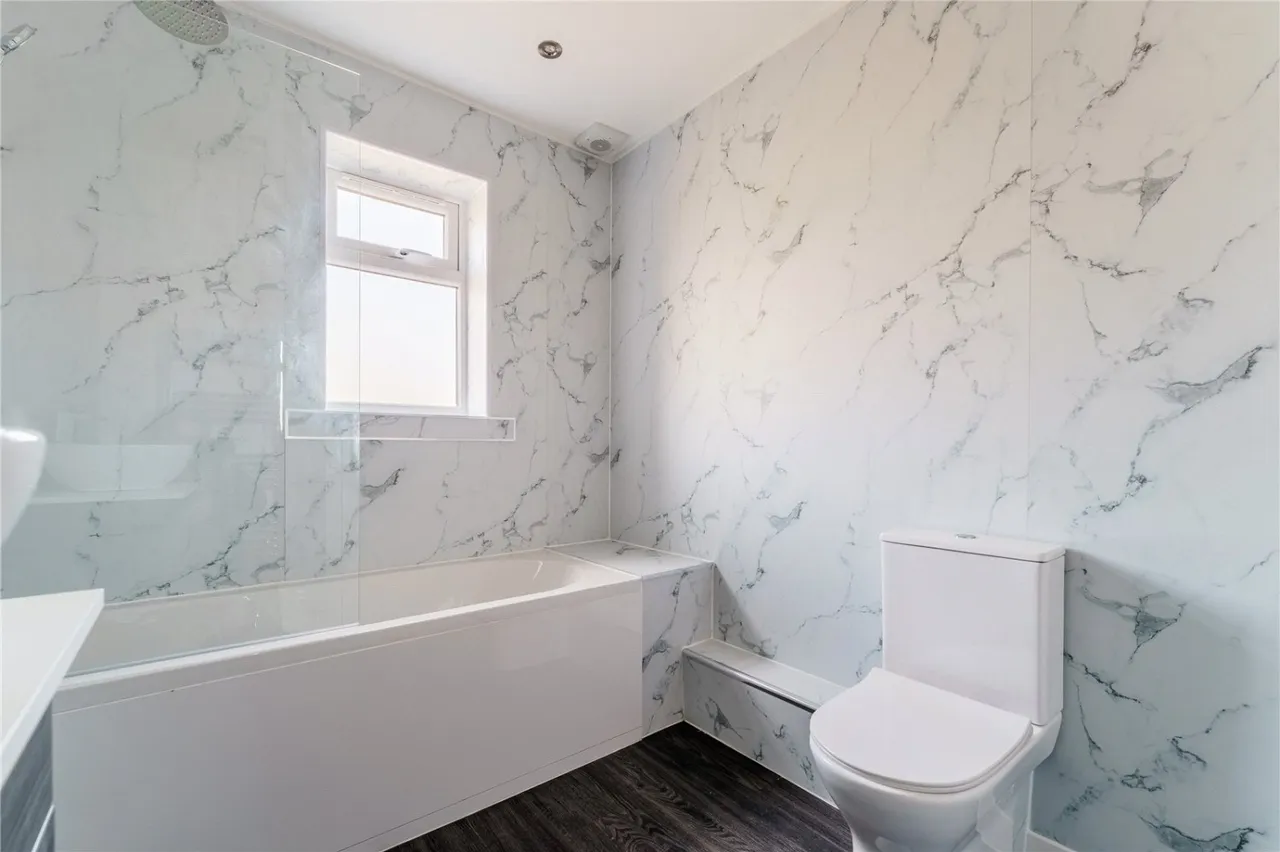 Elder Avenue, Upton, WF9, photo 22
