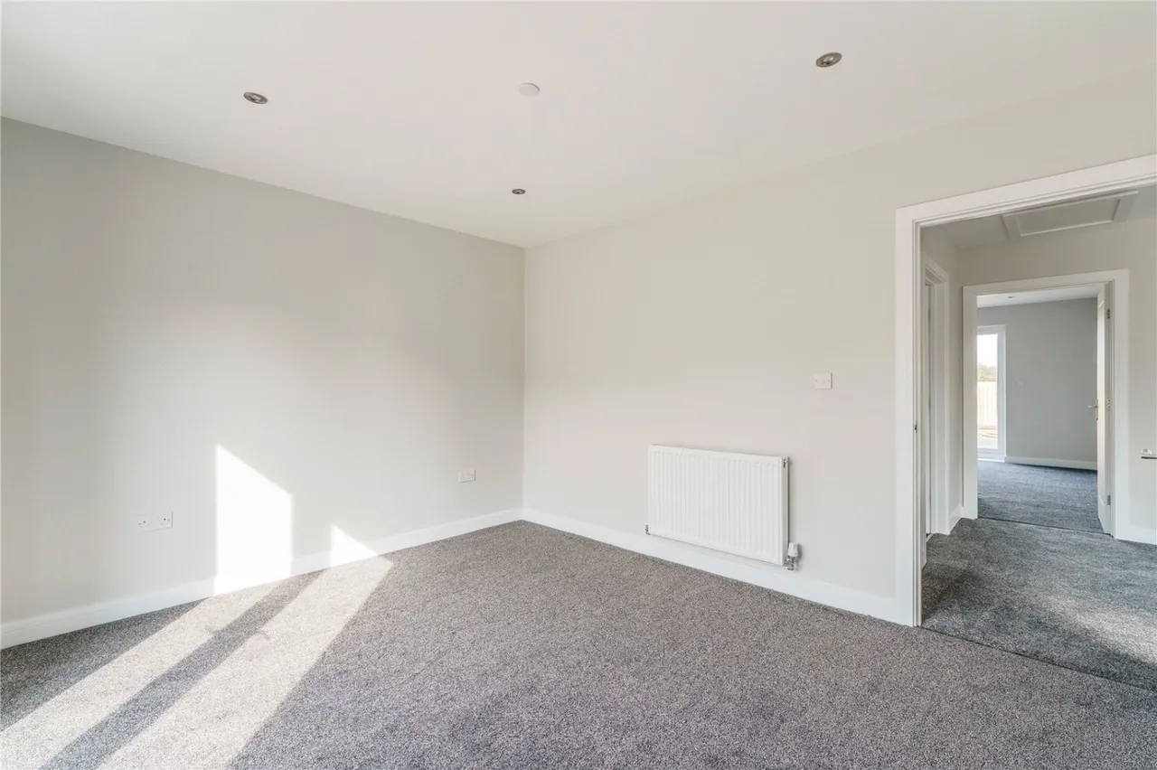Elder Avenue, Upton, WF9, photo 19