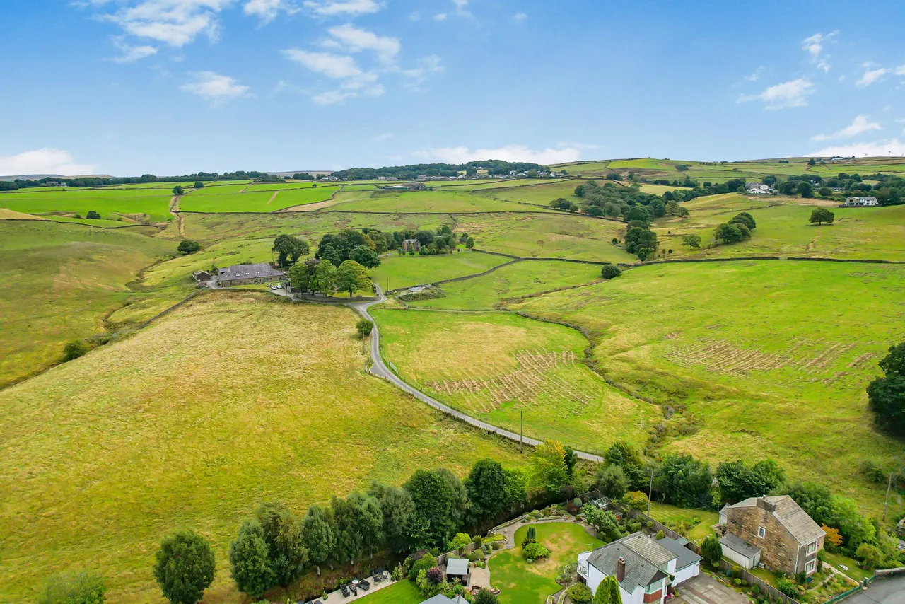 Walk Mill Place, Cliviger, BB10, photo 48