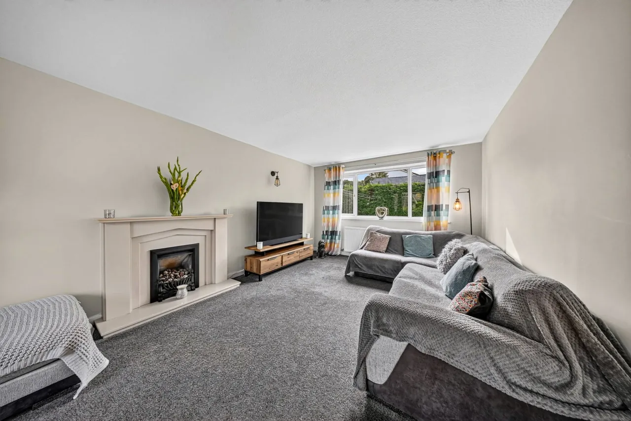 Walk Mill Place, Cliviger, BB10, photo 2
