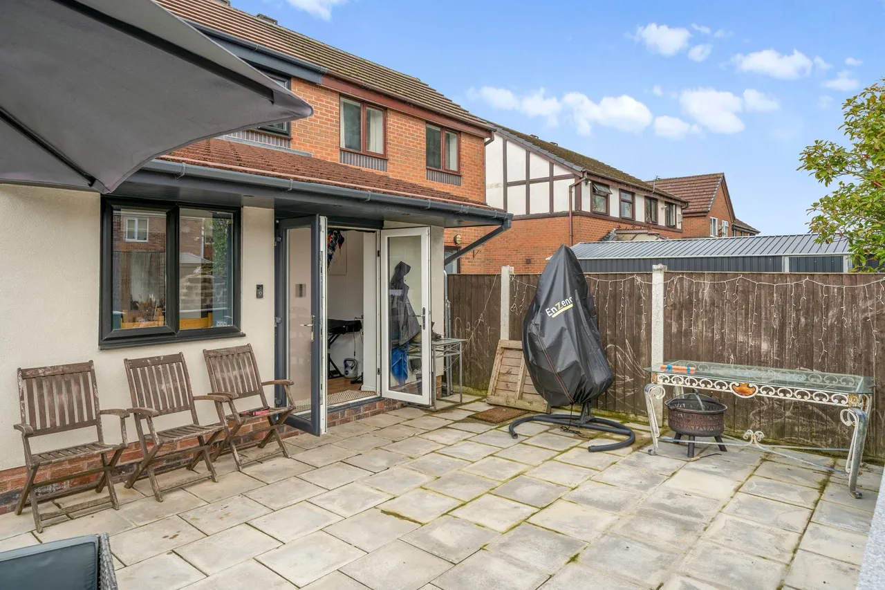 Bexhill Drive, Leigh, WN7, photo 20