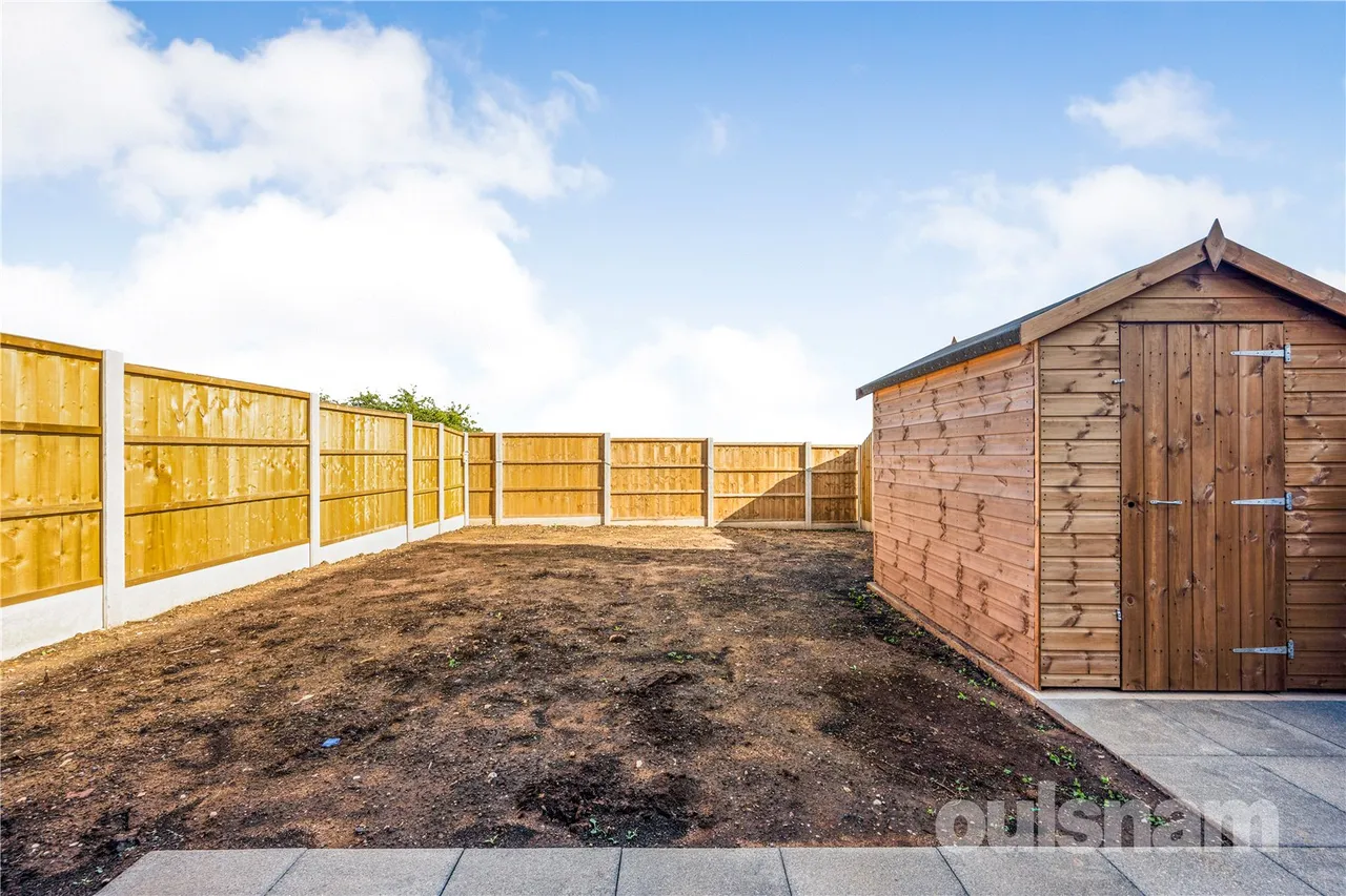 Lowans Court, Redditch, B97, photo 13