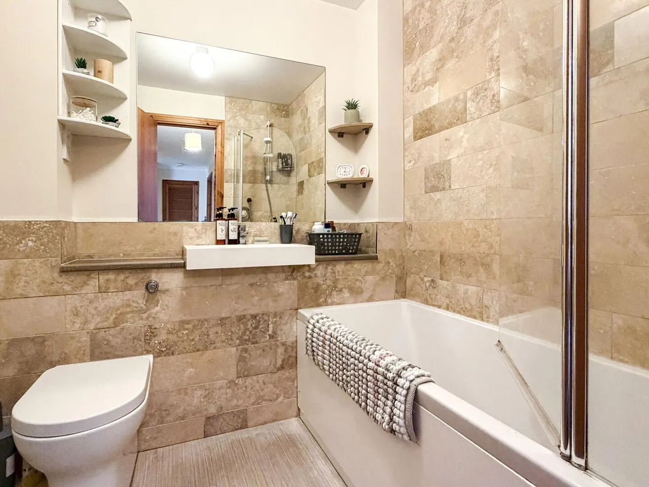 Eemins Place, Bishopmill, Elgin, photo 10