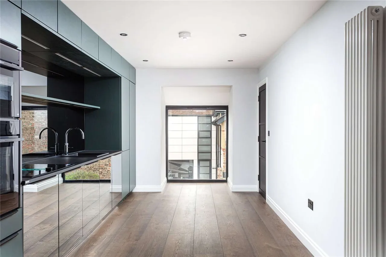 Howard Street, York, North Yorkshire, YO10 4BQ, photo 3