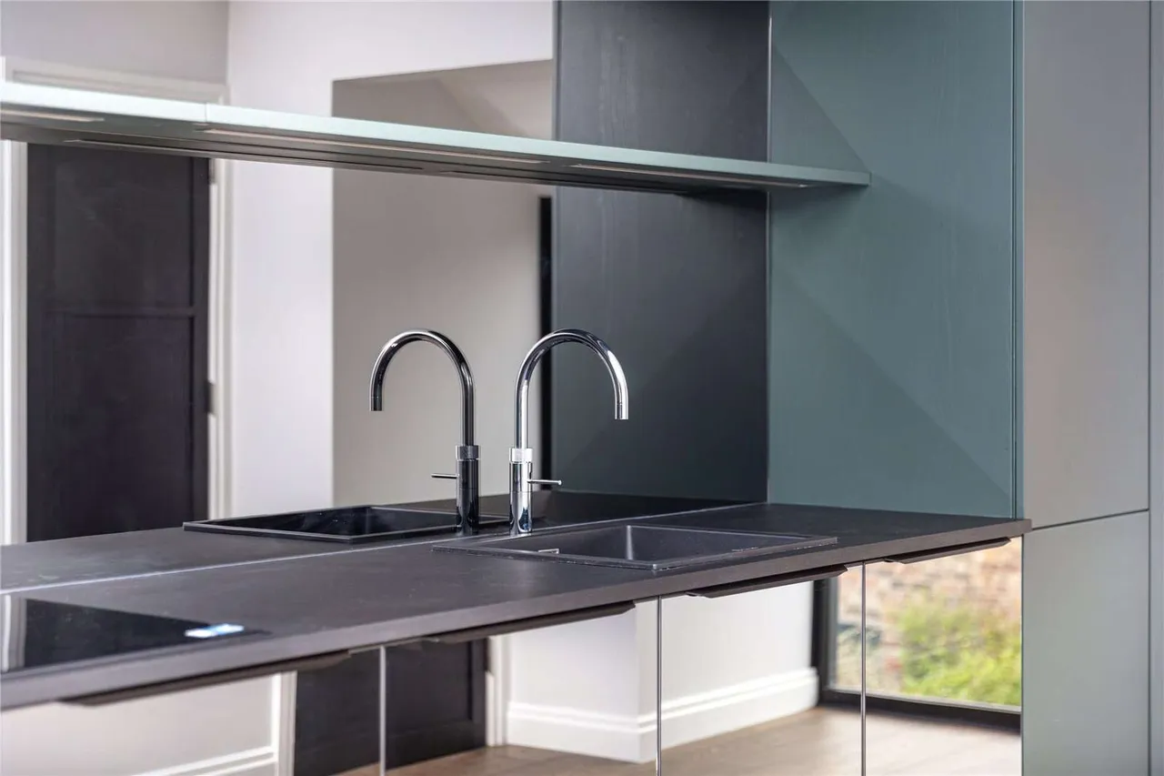 Howard Street, York, North Yorkshire, YO10 4BQ, photo 4