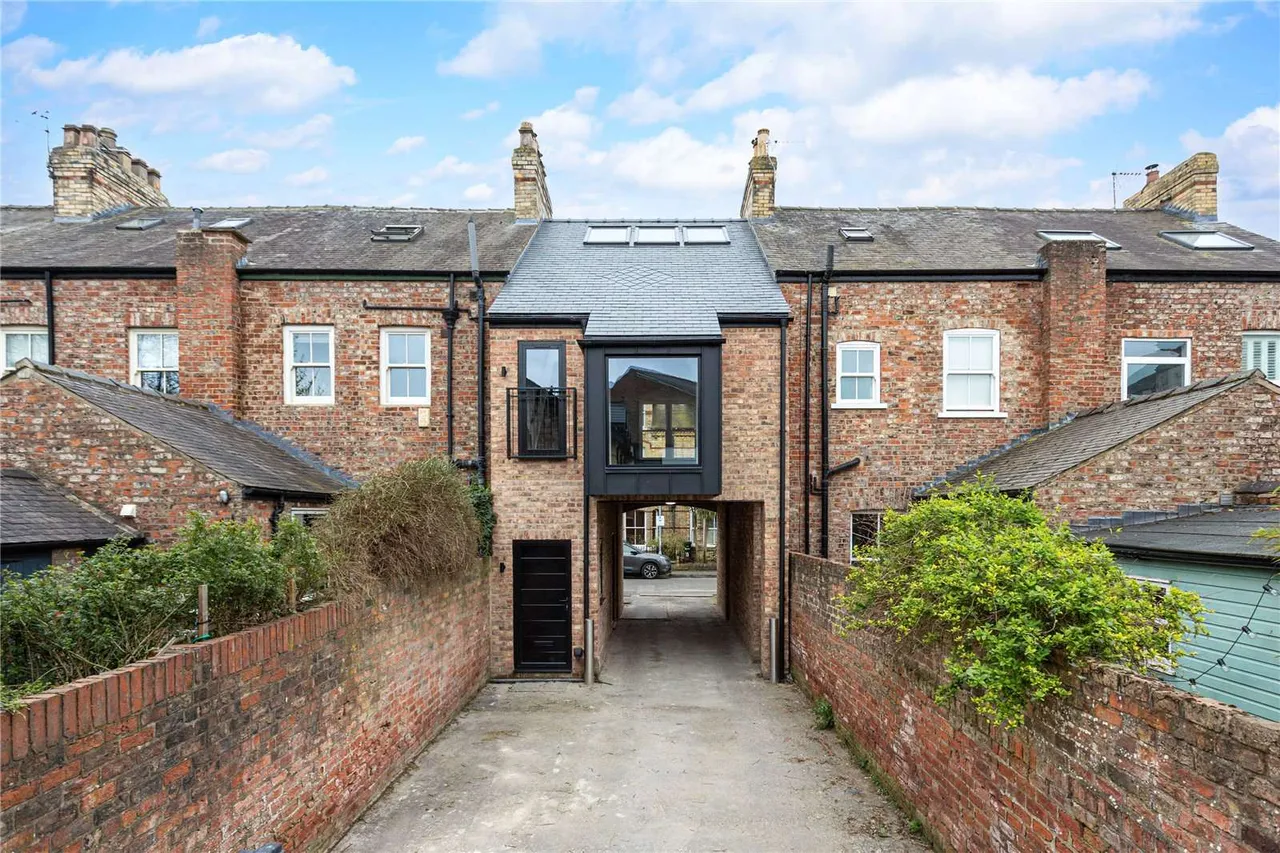 Howard Street, York, North Yorkshire, YO10 4BQ, photo 12