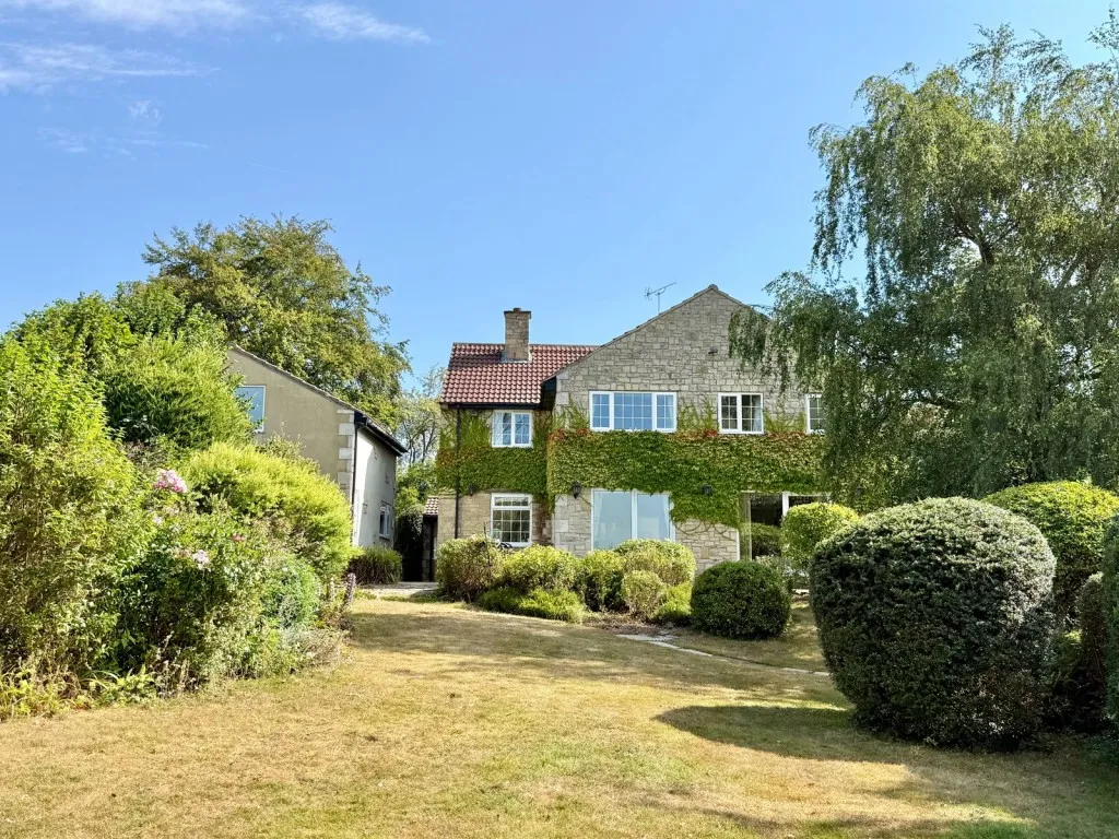 5 bed house for sale, Linton ~ Linton Common, LS22