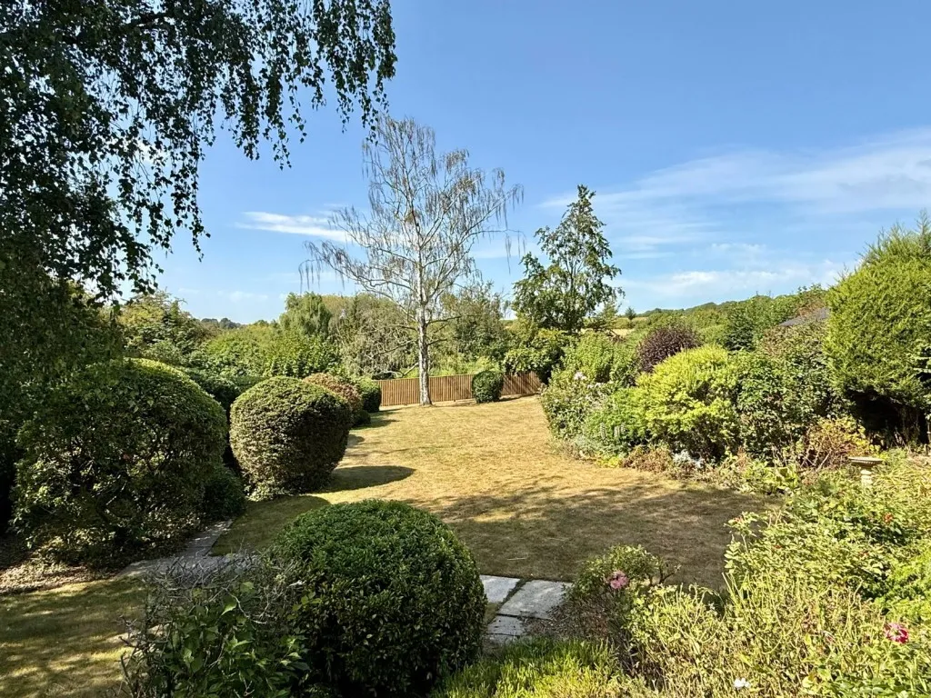Linton ~ Linton Common, LS22, photo 30