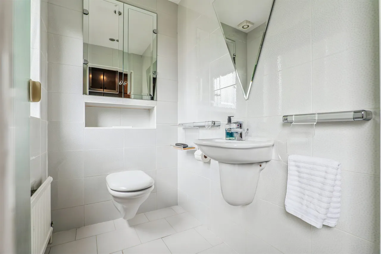 Hillcrest Drive, Newton Mearns, photo 27