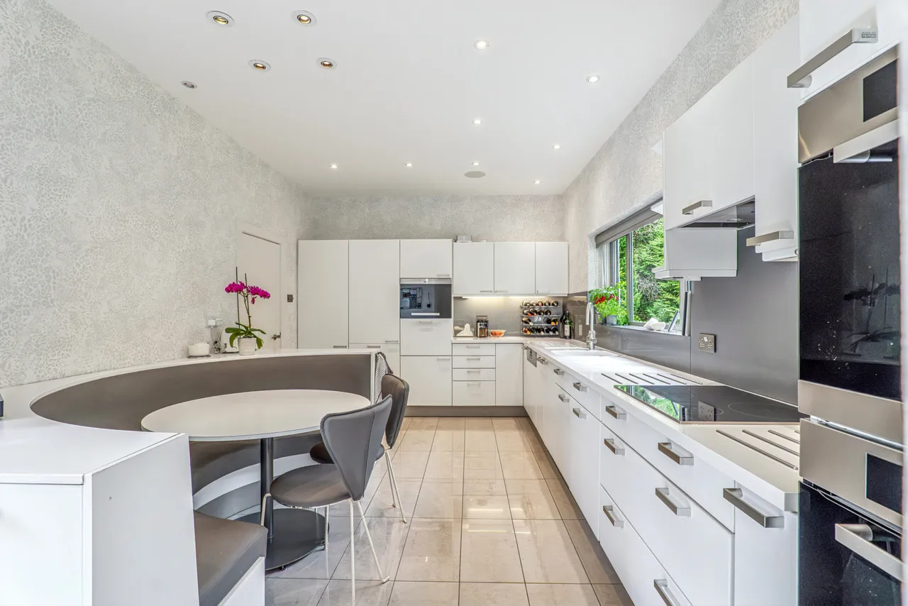Hillcrest Drive, Newton Mearns, photo 9