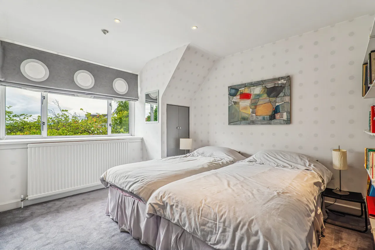 Hillcrest Drive, Newton Mearns, photo 19