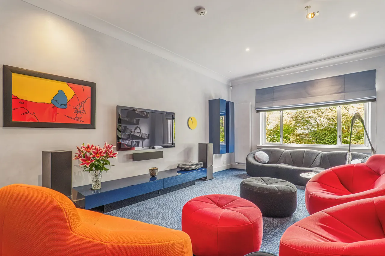 Hillcrest Drive, Newton Mearns, photo 4