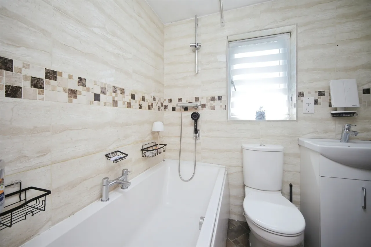 Blackdown Road, Taunton, TA2, photo 15