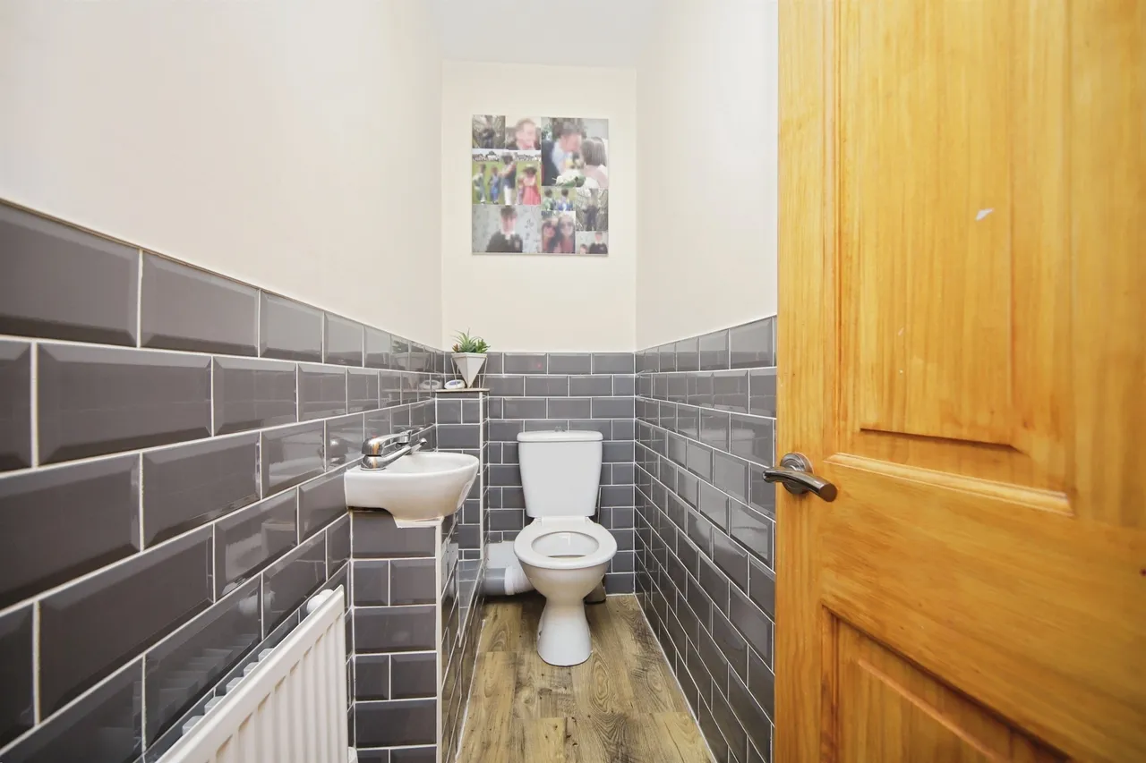 Blackdown Road, Taunton, TA2, photo 7