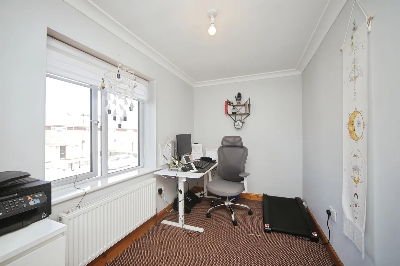 Blackdown Road, Taunton, TA2, photo 14