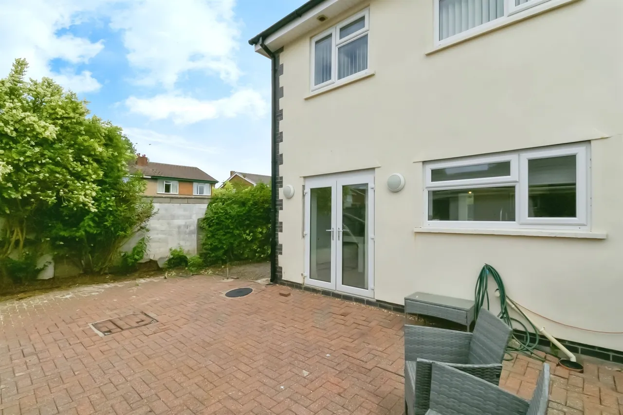 Manorbier Close, Dinas Powys, CF64, photo 7
