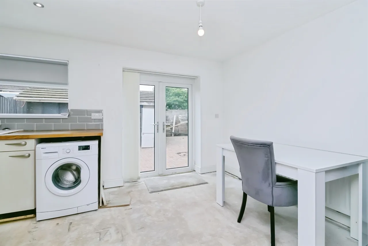 Manorbier Close, Dinas Powys, CF64, photo 10
