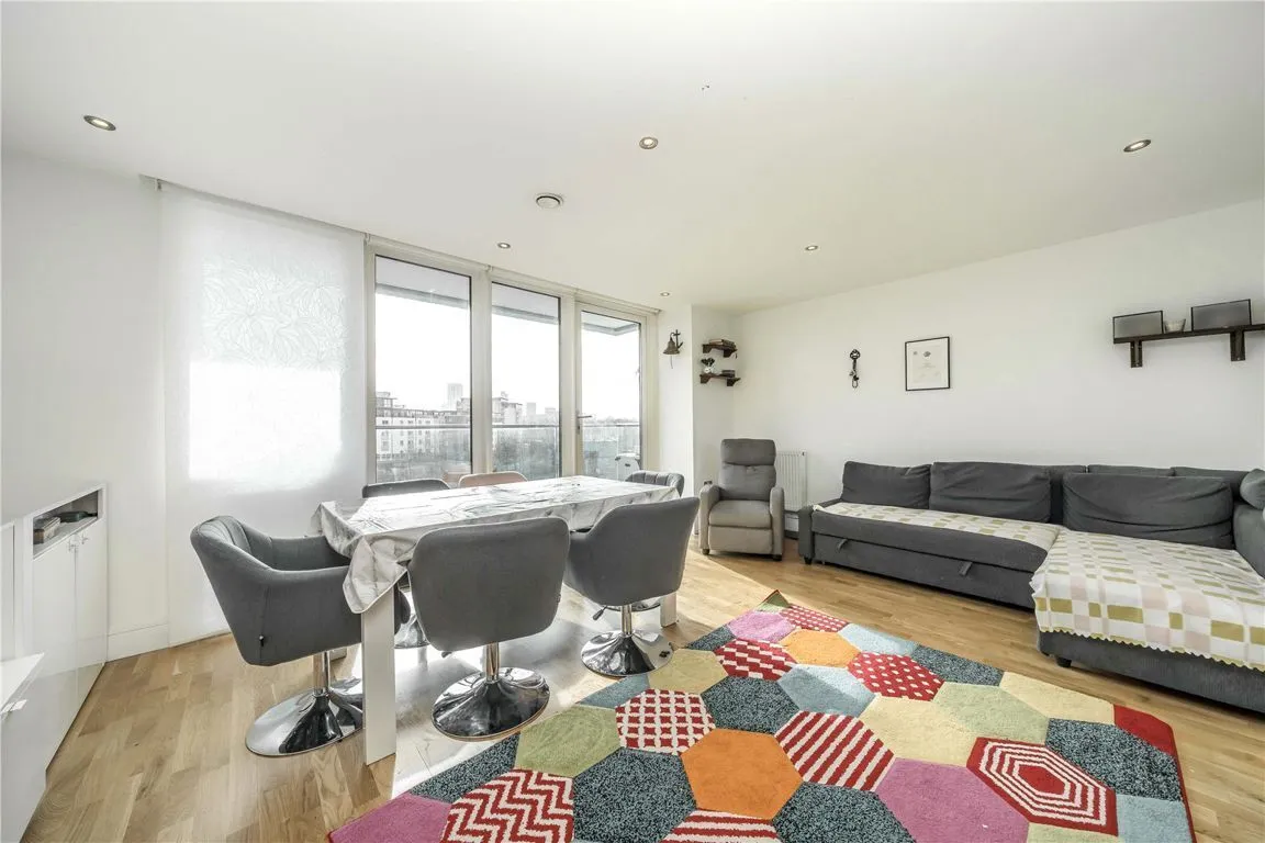 Seager Place, Deptford Bridge, photo 4
