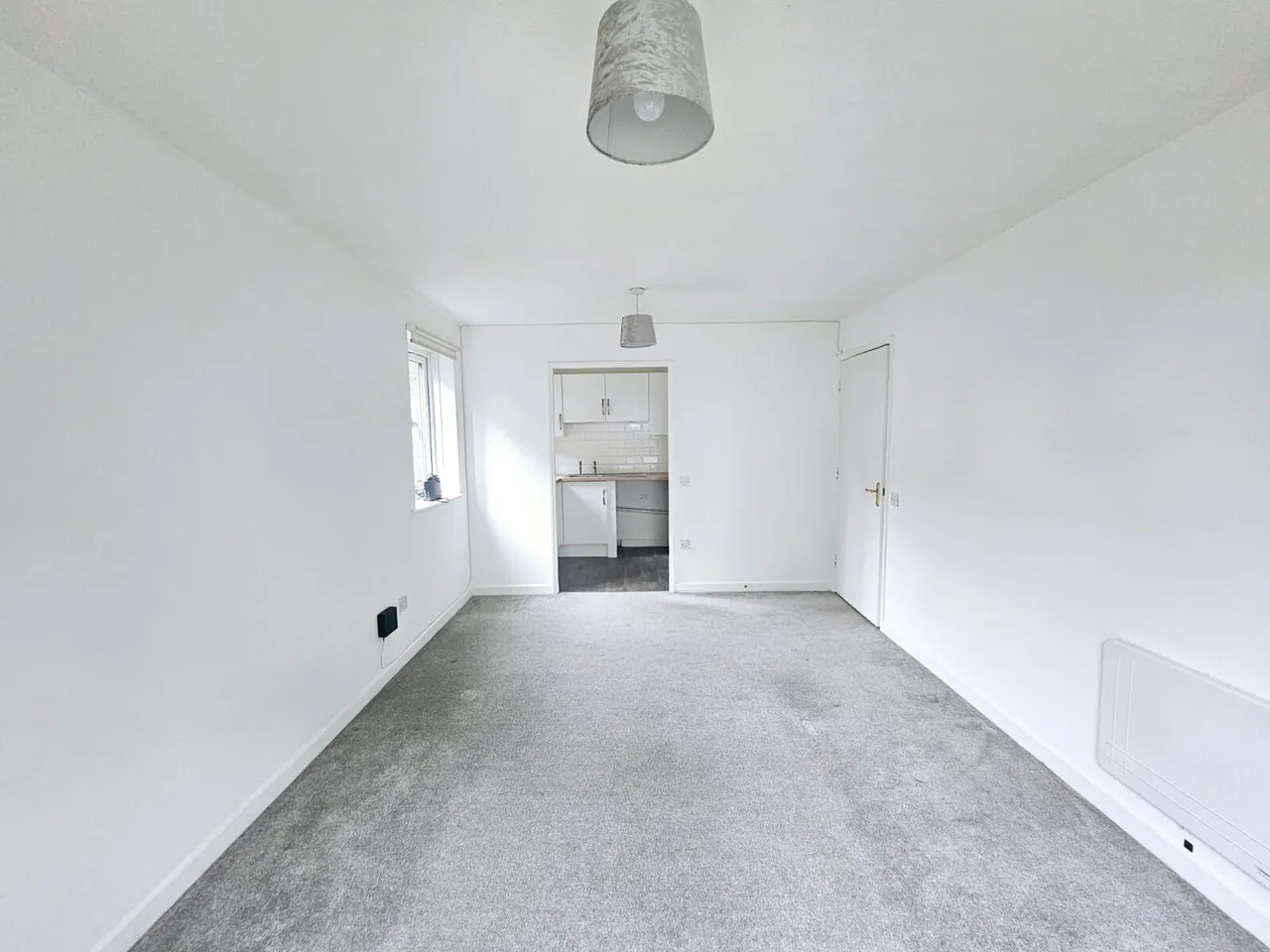 Shirley Road, SOUTHAMPTON, photo 2