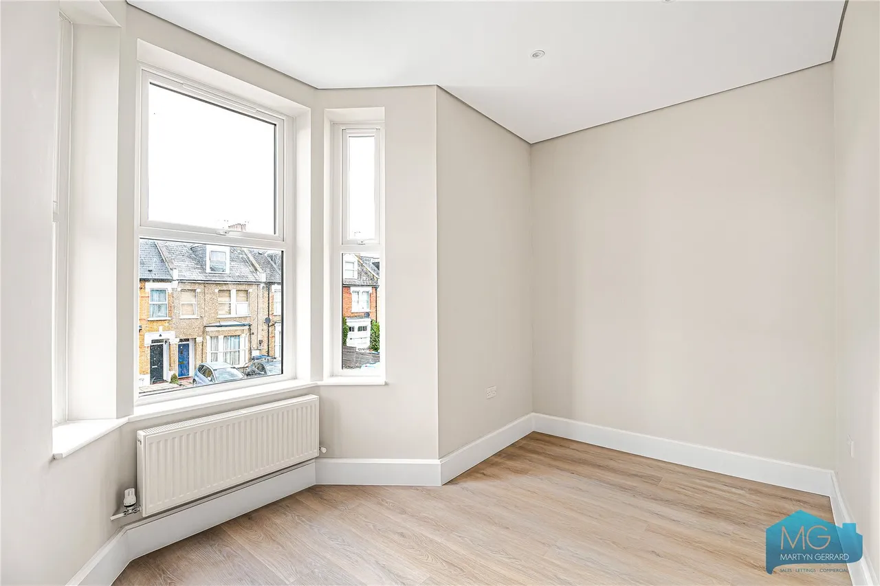 Parkhurst Road, London, N11, photo 5