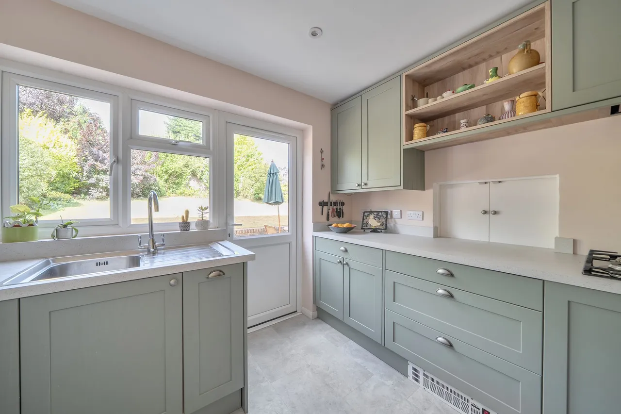 Sheepdown Drive, Petworth, GU28, photo 4