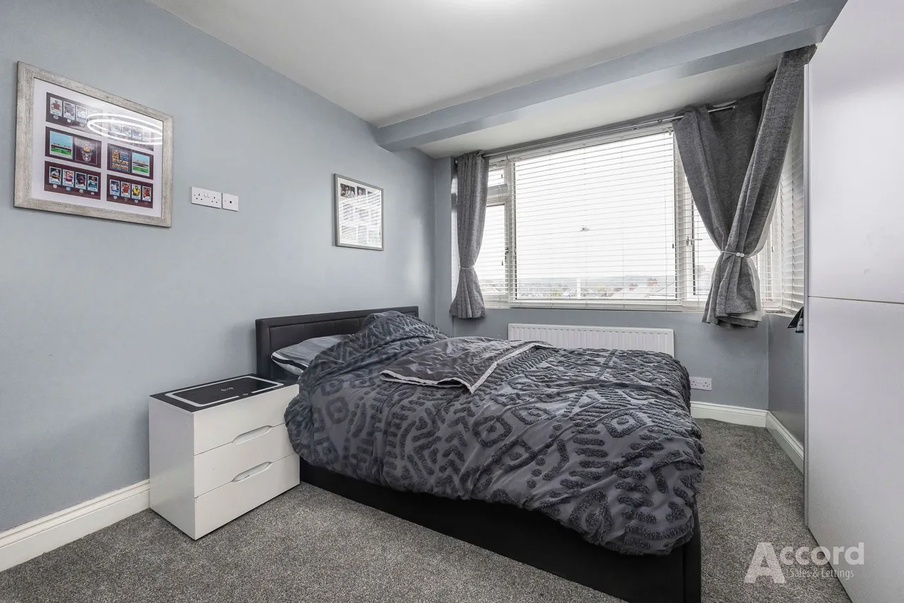 Lawns Way, Romford, RM5, photo 38