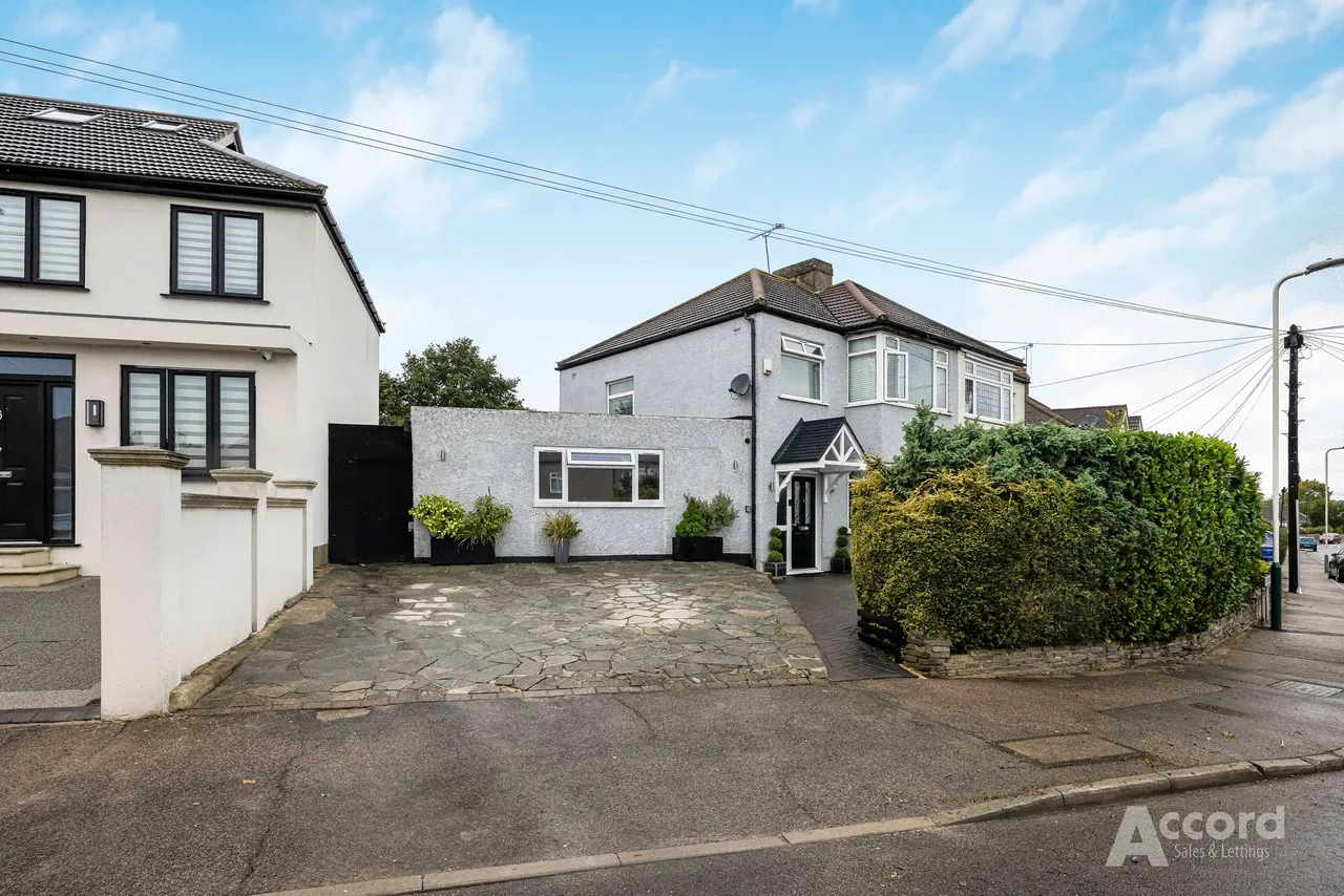 Lawns Way, Romford, RM5, photo 24