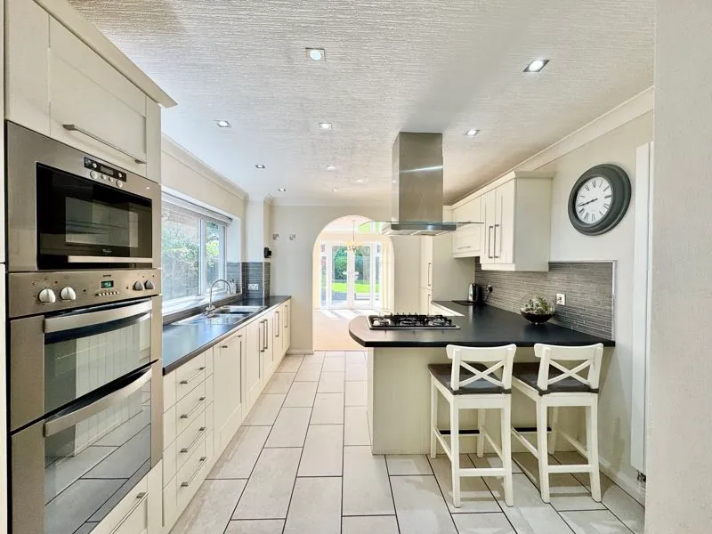 Walsall Road, Four Oaks, B74, photo 2