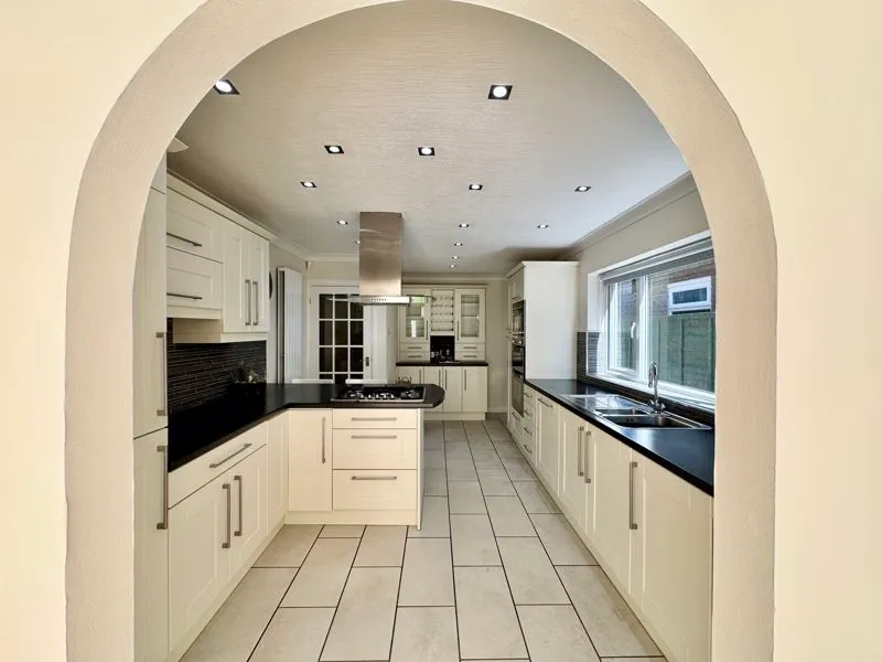 Walsall Road, Four Oaks, B74, photo 4