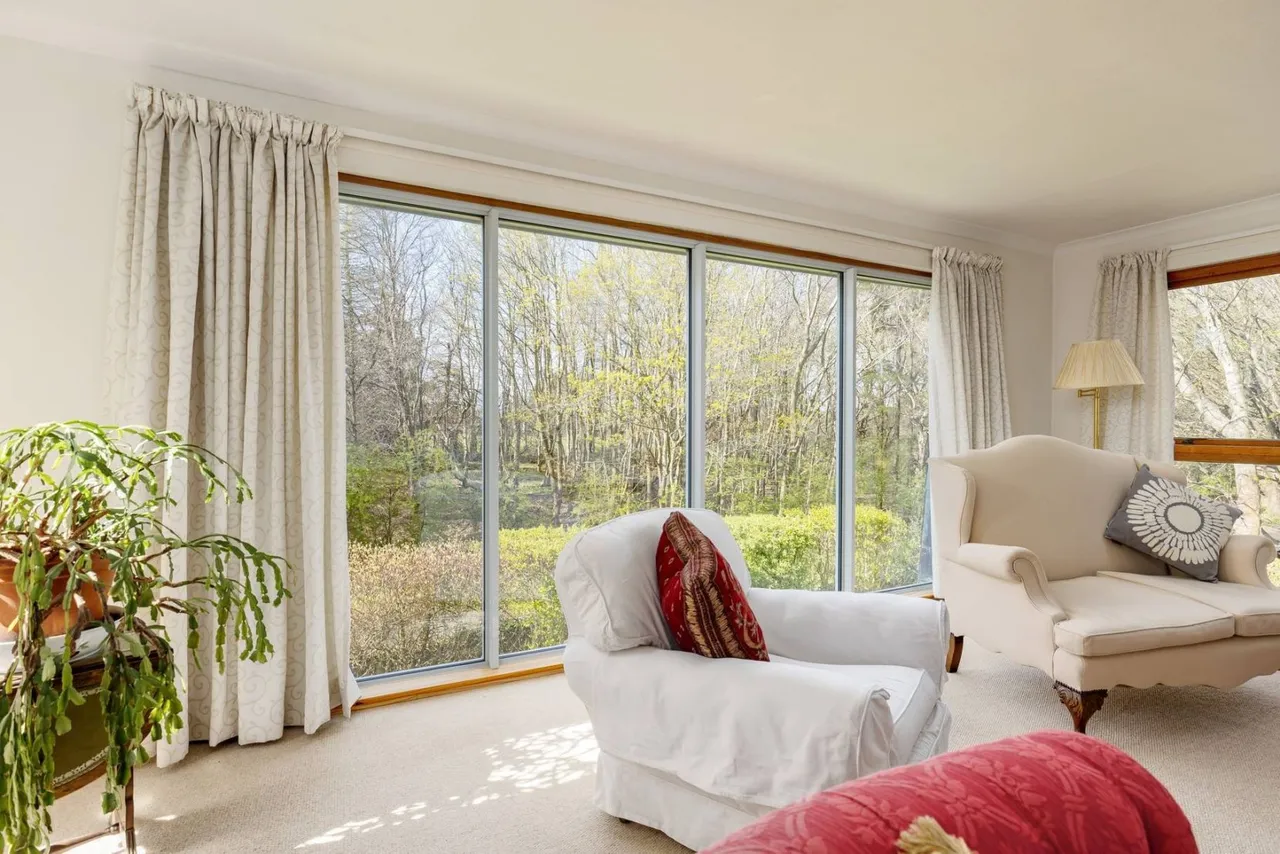 Barnton Avenue, Edinburgh, Midlothian, EH4 6JL, photo 11