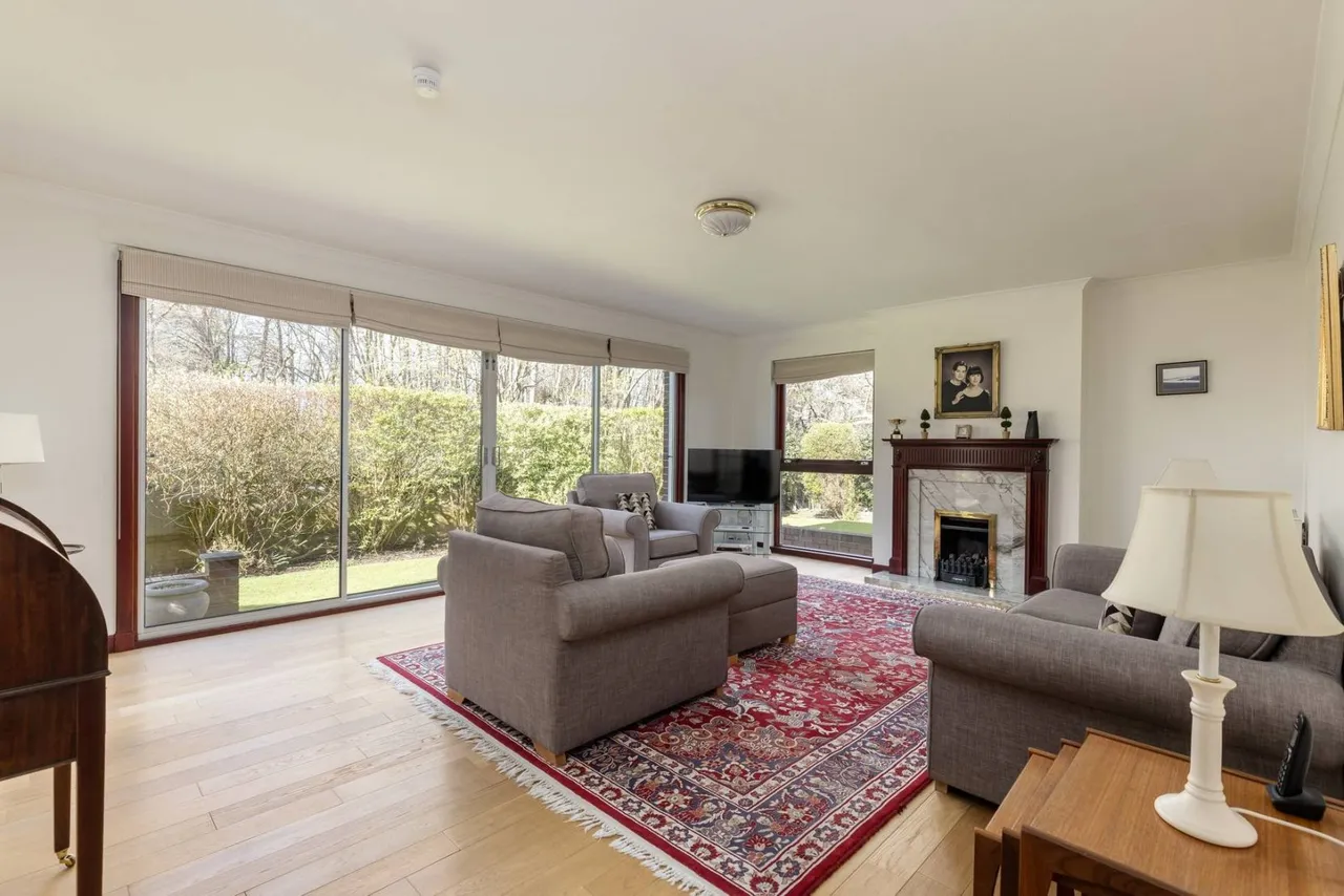 Barnton Avenue, Edinburgh, Midlothian, EH4 6JL, photo 3
