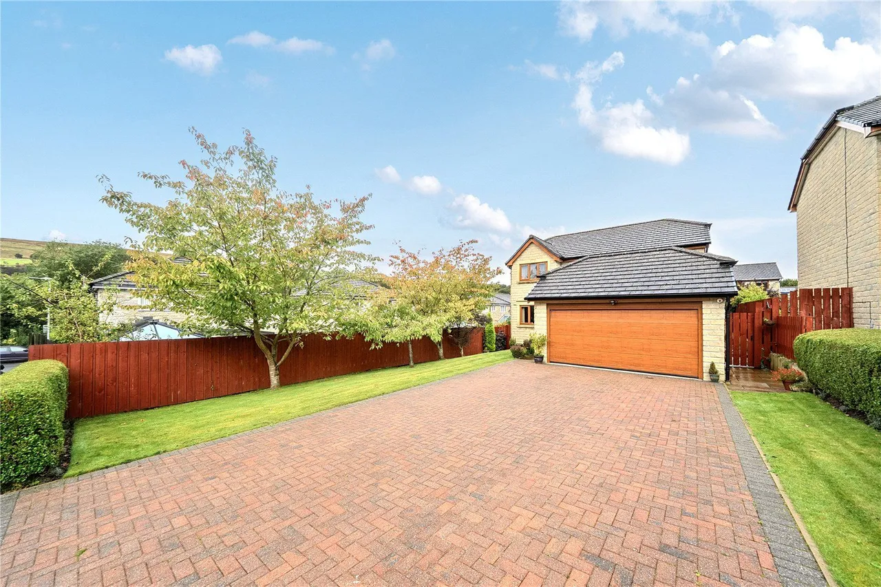 Oakeneaves Avenue, Rawtenstall, BB4, photo 30
