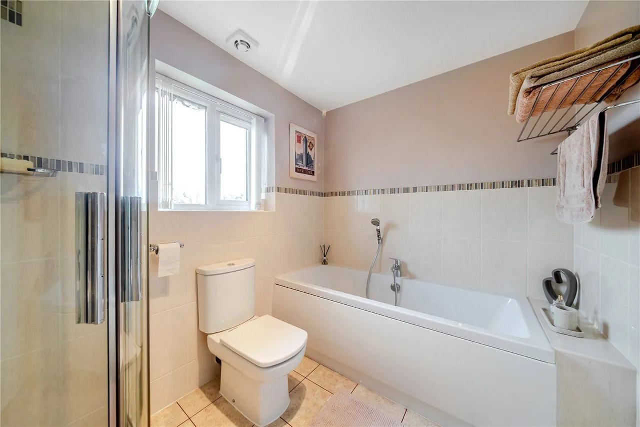 Oakeneaves Avenue, Rawtenstall, BB4, photo 23