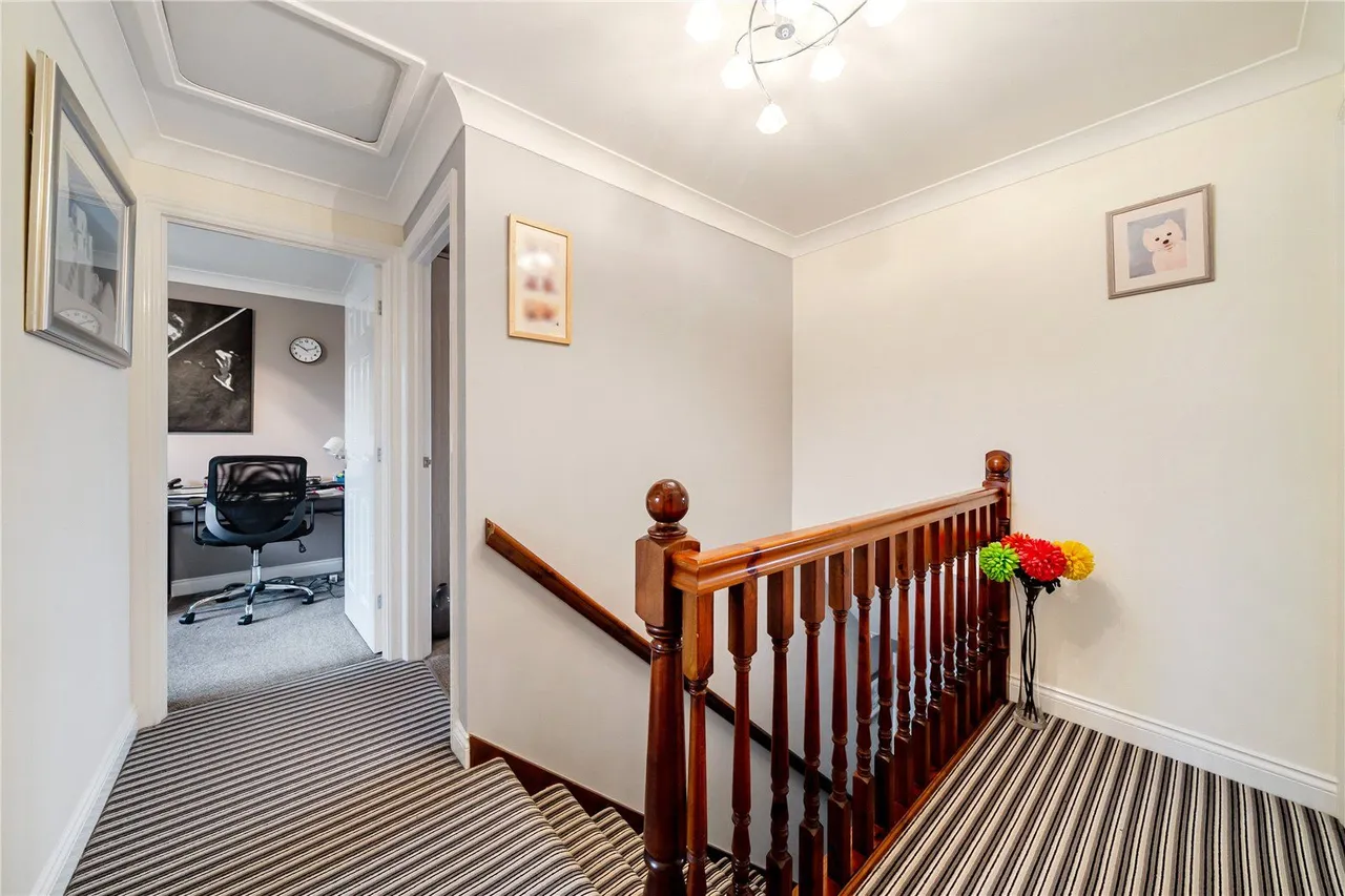 Oakeneaves Avenue, Rawtenstall, BB4, photo 26