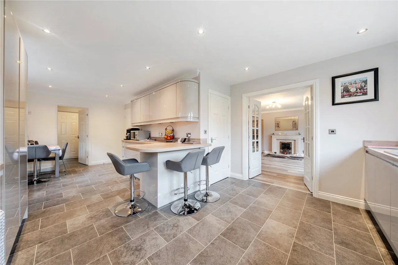 Oakeneaves Avenue, Rawtenstall, BB4, photo 7