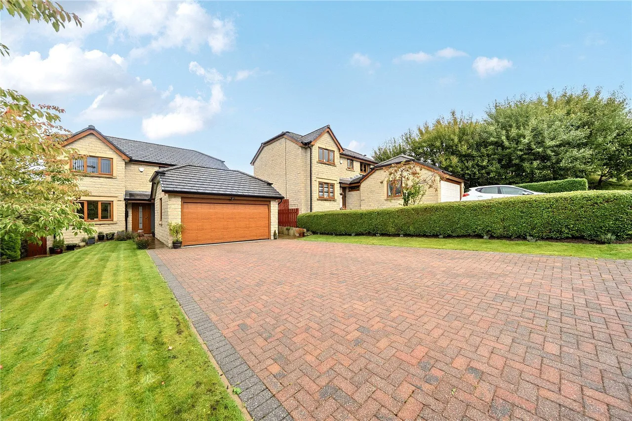 4 bed house for sale, Oakeneaves Avenue, Rawtenstall, BB4