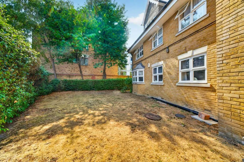 Bakery Close, London, SW9, photo 14