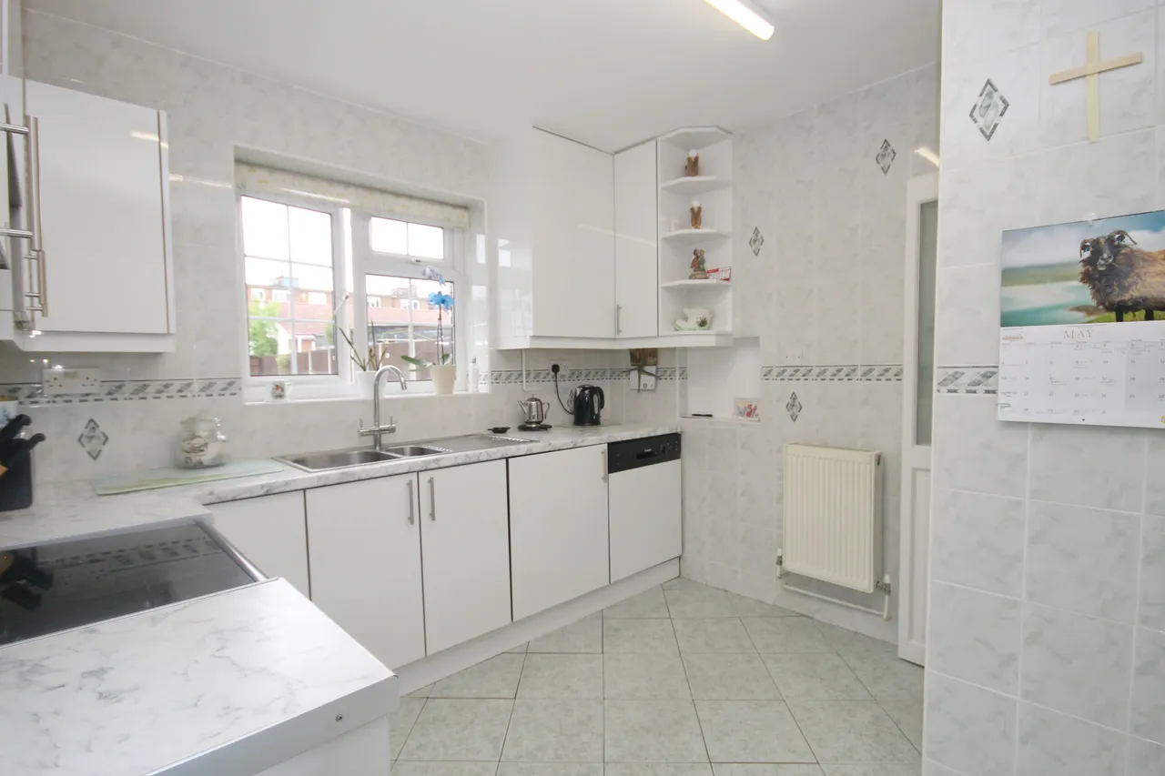Millet Road, Greenford, UB6, photo 13
