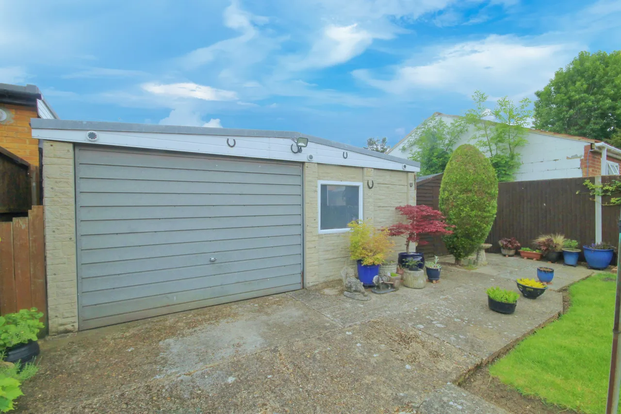 Millet Road, Greenford, UB6, photo 12